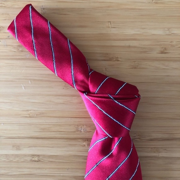 Andrew’s Tie’s Bright Red & White Silk Tie NWT - Picture 4 of 6